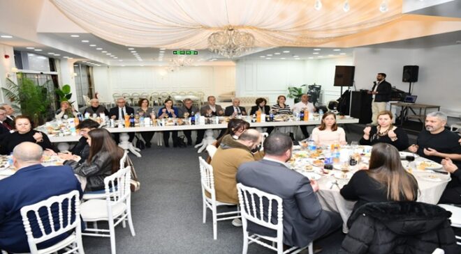 Muhtarlar, Keşan Belediyesi’nin İftar Programında Bir Araya Geldi