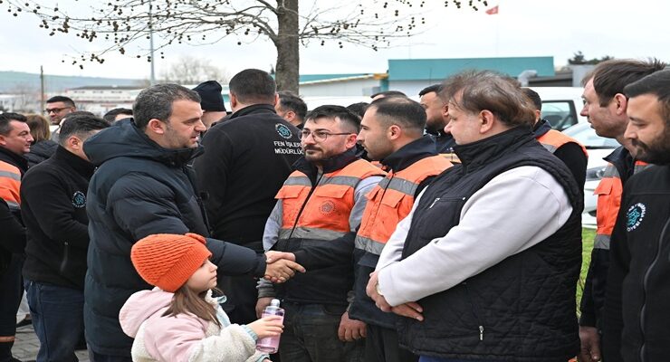 Süleymanpaşa Belediyesinde Bayramlaşma Mesaisi
