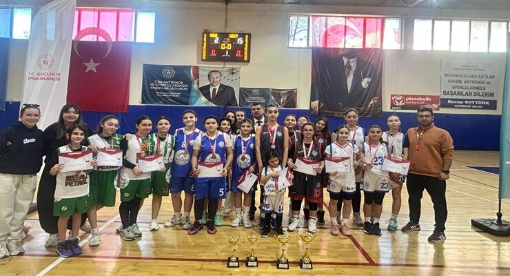 Çorlu’da Yıldız Kızlar 3×3 Basketbol İl Birinciliği Heyecanı