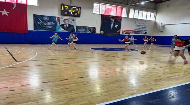 Çorlu’da Basketbol B Genç Kızlar İl Birinciliği Tamamlandı