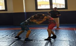 Çorlu’da Yıldız Kızlar Güreş İl Birinciliği Müsabakaları Yapıldı