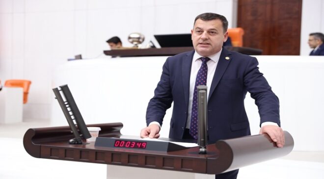 “KADIN; HAYATIN ÖZNESİ, DEĞİŞİMİN GÜCÜ, UMUDUN ADIDIR”