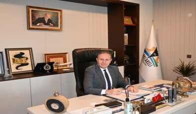 “Toplum olarak engelleri kaldırmak, çocuklarımızın potansiyelini gerçekleştirmesi için el ele vermek zorundayız”