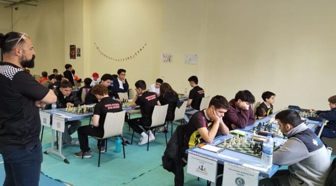 Çorlu’da Satranç Heyecanı: 76 Sporcu Kıyasıya Mücadele Etti