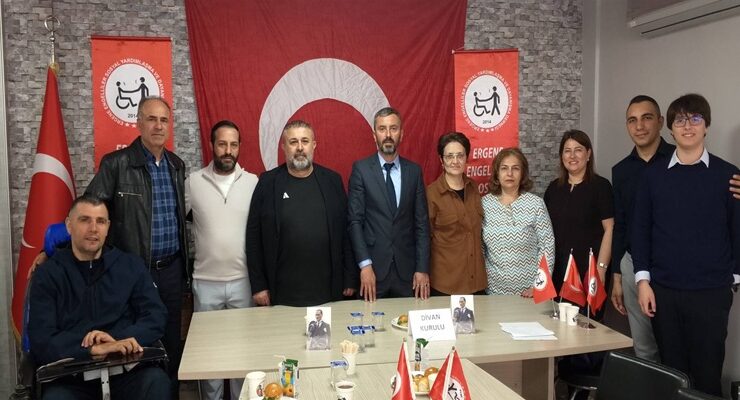 ENGELLİLER DERNEĞİ’NDE MEVCUT BAŞKAN ERSİN KOCA GÜVEN TAZELEDİ
