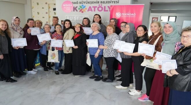 BÜYÜKŞEHİR’LE KADINLAR BİLİNÇLENEREK GÜÇLENDİLER