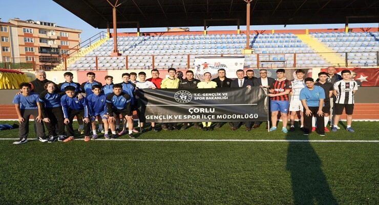 Çorlu’da Genç Sporcular Polis Haftası İçin Sahada