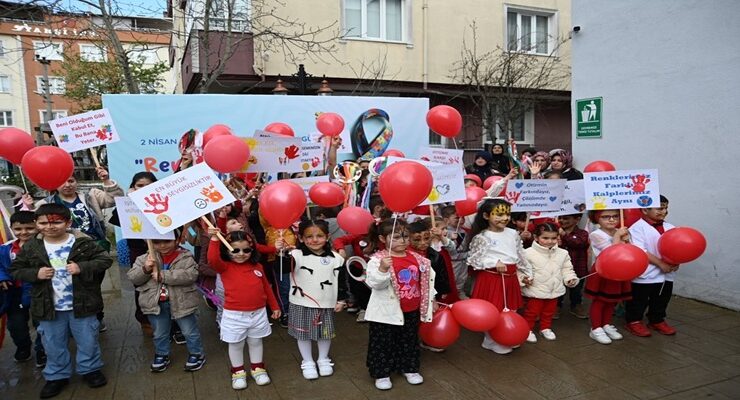 KAPAKLI’DA OTİZM FARKINDALIK GÜNÜ ETKİNLİĞİ DÜZENLENDİ
