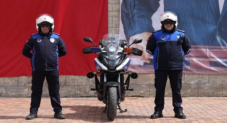 Motosikletli Zabıtalarla Kaçak Döküme Karşı Mücadele