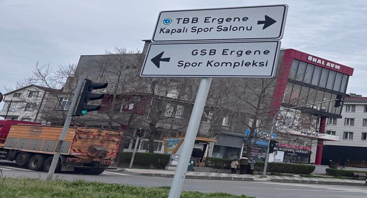 Ergene’de Spor Tesisleri İçin Yön Levhaları Yerleştirildi