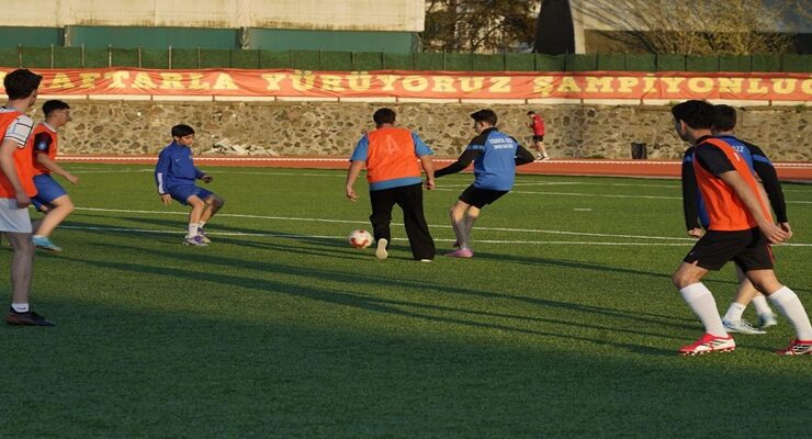 Çorlu’da Polis Haftası’na Özel Futbol Turnuvası Büyük İlgi Gördü