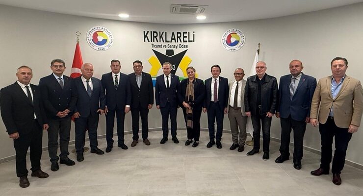 CHP Genel Başkan Yardımcıları Bihlun Tamaylıgil ile Yankı Bağcıoğlu, Kırklareli Ticaret ve Sanayi Odası’nı Ziyarette Bulundu