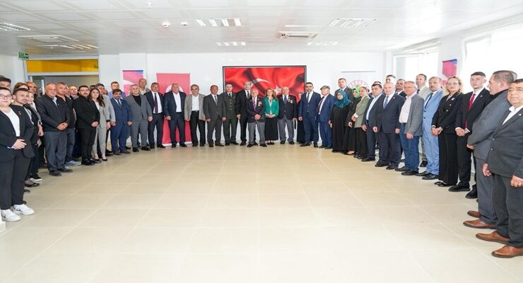 BAŞKAN MÜGE YILDIZ TOPAK ERGENE PROTOKOLÜ BAYRAMLAŞMA PROGRAMINA KATILDI