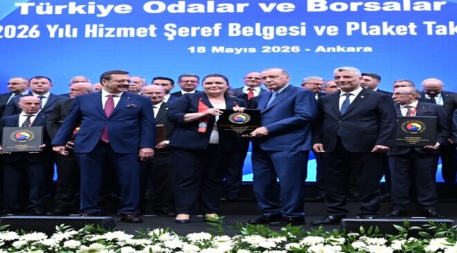 Kırklareli Ticaret ve Sanayi Odası Genel Sekreteri F. Merve Çelik, “Hizmet Şeref Belgesi ve Plaket” ile Onurlandırıldı