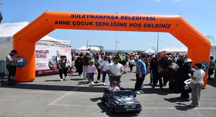 Süleymanpaşa Belediyesi Anne Çocuk Şenliğine Yoğun İlgi