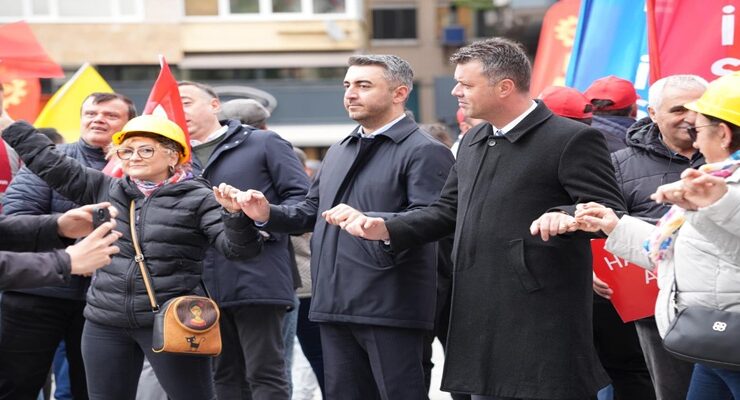 Başkan Sarıkurt 1 Mayıs’ta Emekçilerle Omuz Omuza