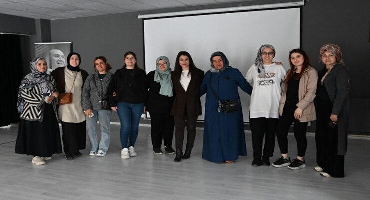 KAPAKLI’DA KADIN SAĞLIĞI EĞİTİMLERİ BAŞLADI