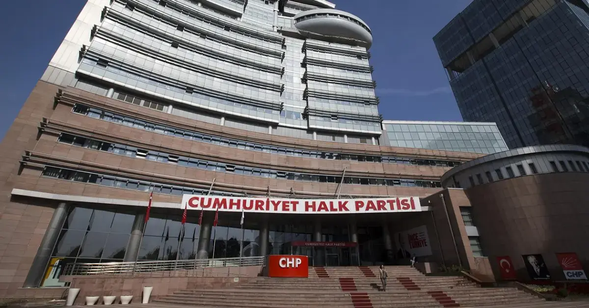 mahkemeden-chp-kurultayi-karari-kilicdaroglu-yonetimine-donus-hukmu-Kdt4ZUpN