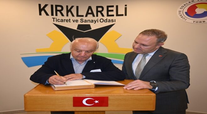 Başkan László Pekó, Kırklareli TSO’nın “Şeref Defteri”ni İmzaladı