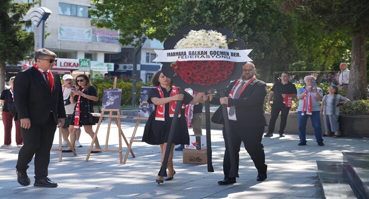 1989 Zorunlu Göçün Anısına Çelenk Sunma Töreni Düzenlendi
