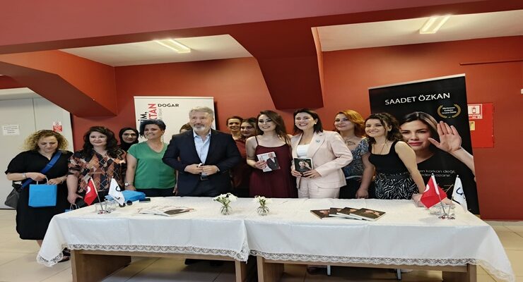 UCİM YARARINA DÜZENLENEN KONSER VE İMZA GÜNÜNE YOĞUN İLGİ