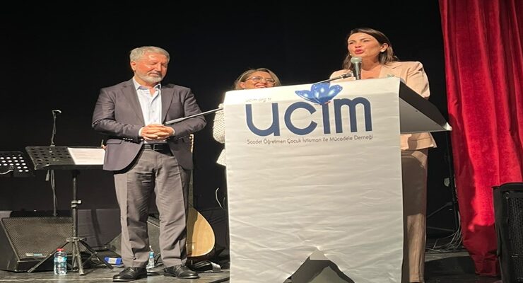UCİM-Saadet Öğretmen Çocuk İstismar ile Mücadele Derneği Yararına Konser ve İmza Günü Büyük İlgi Gördü