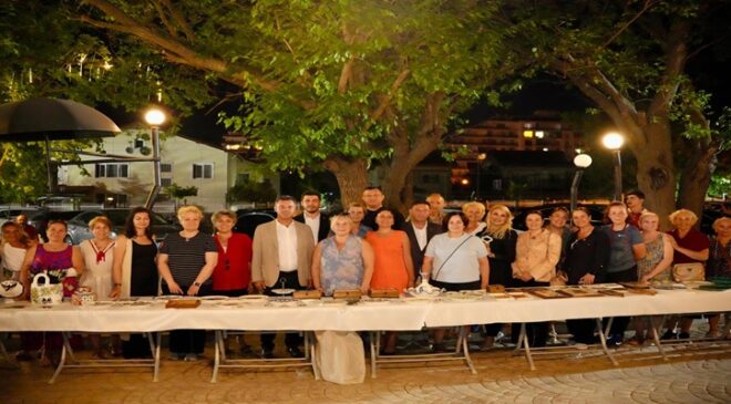 Başkan Sarıkurt Üreten Kadınların Gururuna Ortak Oldu
