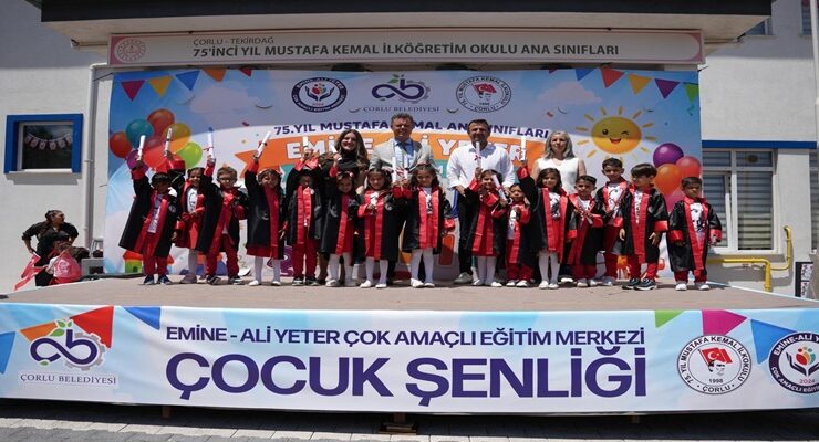 Emine-Ali Yeter Çok Amaçlı Eğitim Merkezi’nde Yıl Sonu Coşkusu
