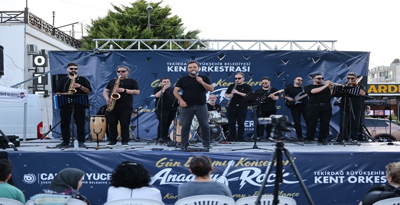 KENT ORKESTRASI’NDAN ANADOLU ROCK ŞÖLENİ (6)