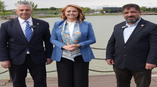 BAŞKAN MÜGE YILDIZ TOPAK: ‘VELİMEŞE KOCA GÖLÜMÜZÜ YENİLİYORUZ!’