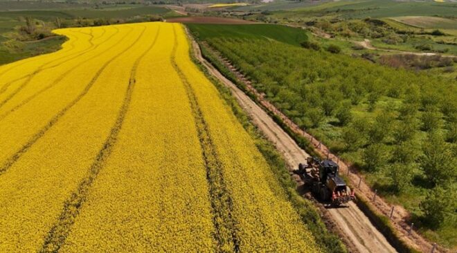 BÜYÜKŞEHİR’DEN TARLA YOLLARINA “CANDAN” DOKUNUŞ