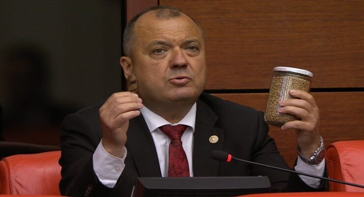 “Üç Kilo Buğday Satan Çiftçi Ancak 1 Adet Tekirdağ Köftesi Yiyebiliyor!”