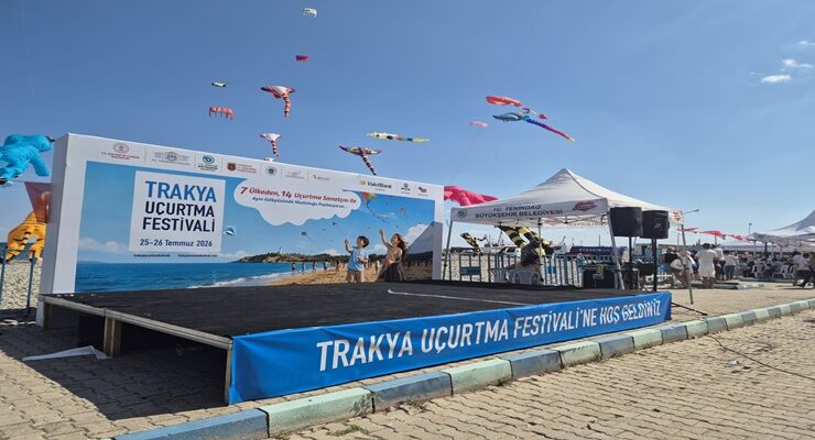 4. TRAKYA UÇURTMA FESTİVALİ 25-26 TEMMUZDA HOŞKÖY’DE GERÇEKLEŞTİ