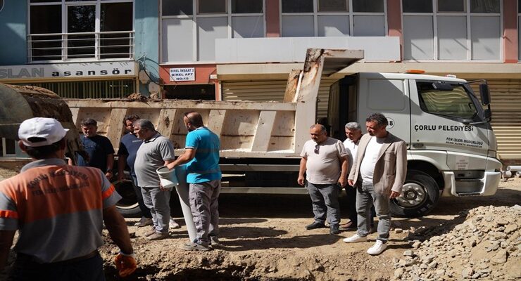 Başkan Sarıkurt`tan Yoğun Saha Mesaisi