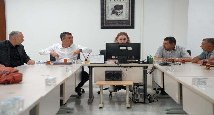 Çorlu Belediyesi, Patlamadan Etkilenen Adalet Apartmanı Sakinlerinin Yanında