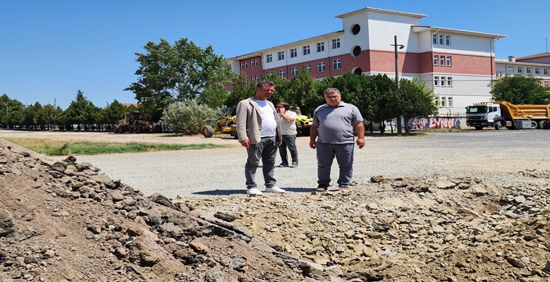 Okullar Bölgesinde Yol Çalışmaları Başladı (4)
