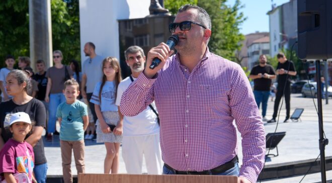 SARAY BELEDİYESİ YAZ ATÖLYELERİ KAPILARINI AÇTI
