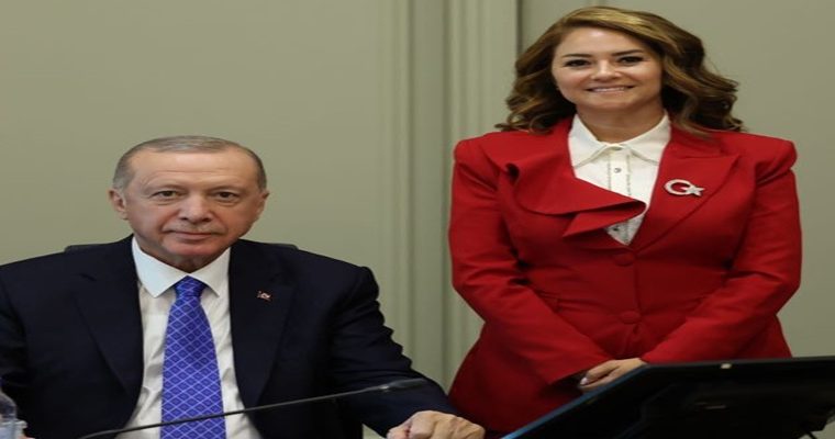 BİZ BU MİLLETE EFENDİ OLMAYA DEĞİL, HİZMETKAR OLMAYA GELDİK