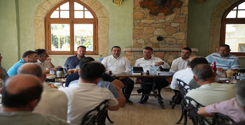 Başkan Sarıkurt Taksici Esnafı ile Bir Araya Geldi (4)