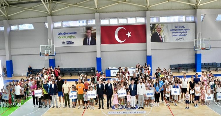 Çorlu Belediyesi Yaz Spor Okulları Coşkulu Bir Kapanışla Sona Erdi (5)