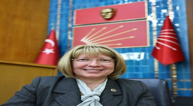 CHP’li Nurten Yontar: “31,7 Milyar Dolarlık İthalatın Bedelini Çiftçimiz Ödüyor”