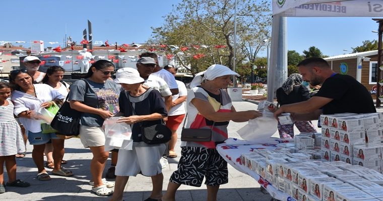TEKİRDAĞ’DA KANDİLİN PAYLAŞMA RUHU YAŞATILDI (3)