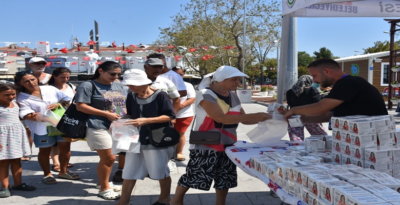 TEKİRDAĞ’DA KANDİLİN PAYLAŞMA RUHU YAŞATILDI (3)