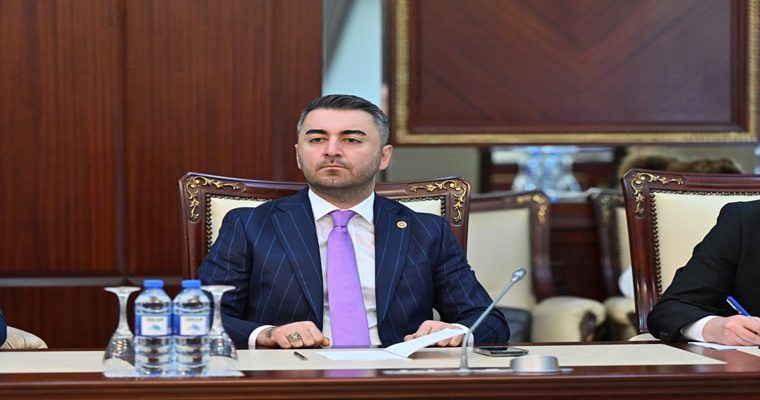 AMASIZ, FAKATSIZ FİZİKİ ALTYAPIYI SORUNLARI GİDERİLMELİ!