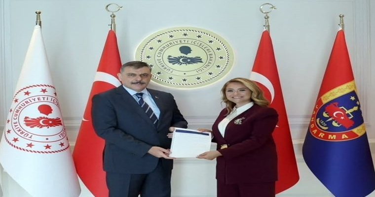 MÜGE BAŞKAN’DAN ERGENE İÇİN ANKARA’DA PAZAR MESAİSİ