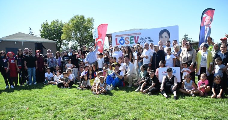 BÜYÜKŞEHİR VE LÖSEV’DEN TEKİRDAĞ’DA BÜYÜK AİLE PİKNİĞİ