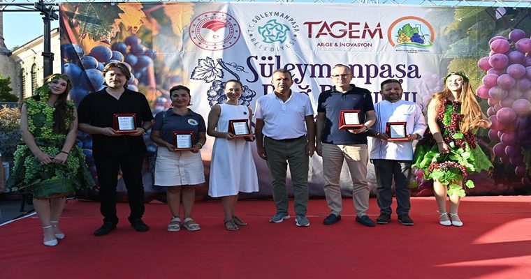 Süleymanpaşa Bağ Bozumu Şenliğinde En İyi Sarmalar ve Tatlılar Ödüllerini Buldu!