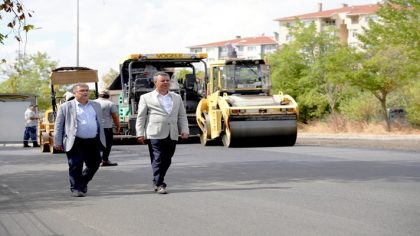 Başkan Sarıkurt’tan Yol Çalışmaları ve Esnaf Ziyareti (1)
