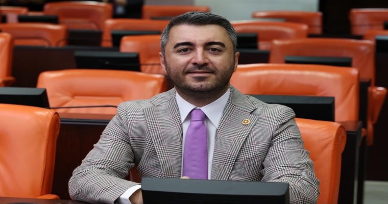 CHP’li Avşar’dan kritik uyarı: “Kendiliğinden çökecek ‘çok riskli’ kaç yapı var?”