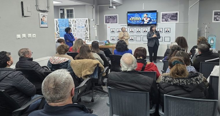 ATOMY ERGENE SEMİNERİ BULGARİSTAN TÜRKLERİ DERNEĞİ’NDE DÜZENLENDİ